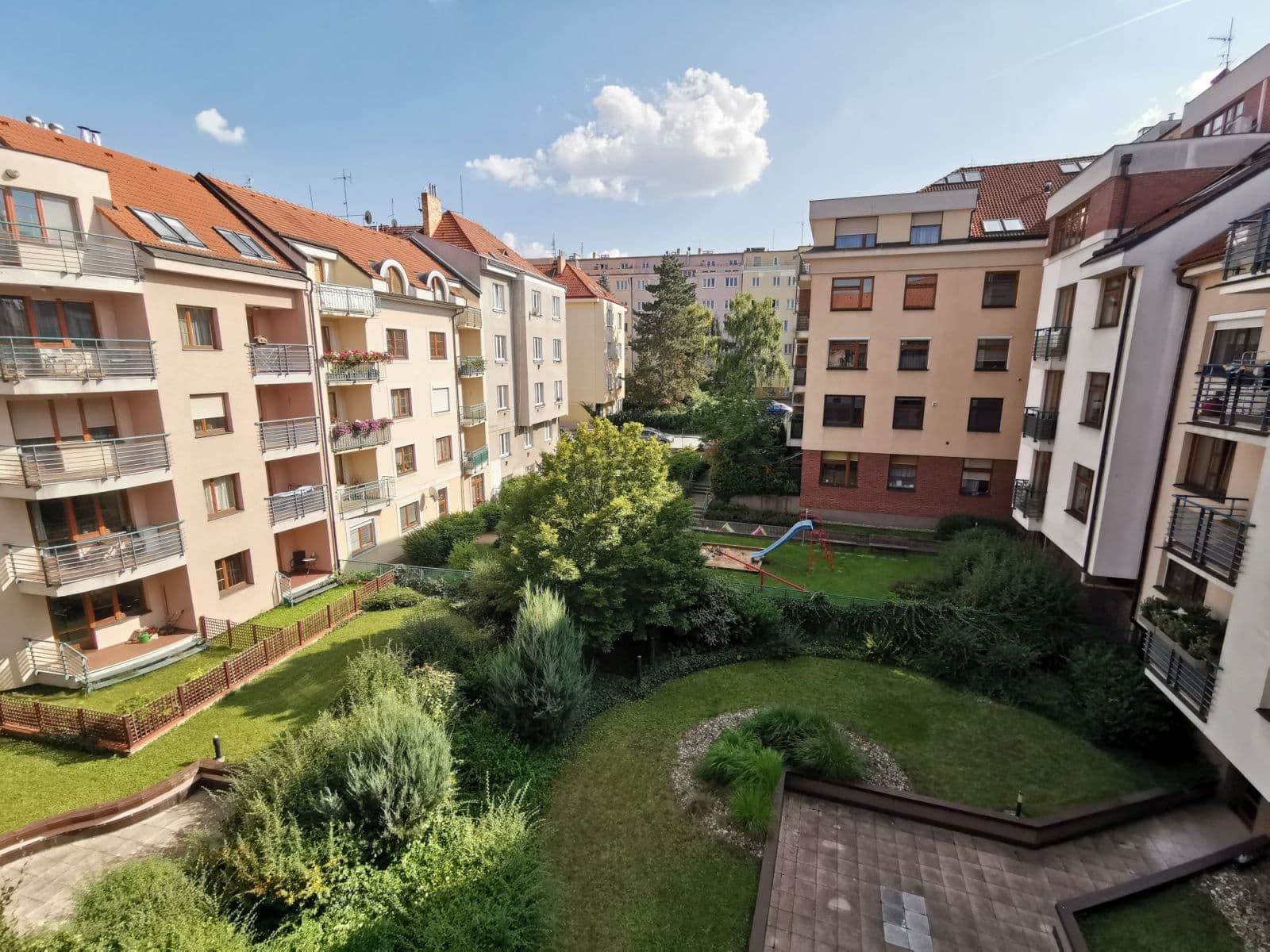 Prenájom bytu 2-izbový 63 m², Patočkova, Praha, Praha Prenájom bytu 2-izbový 63 m², Patočkova, Praha, Praha