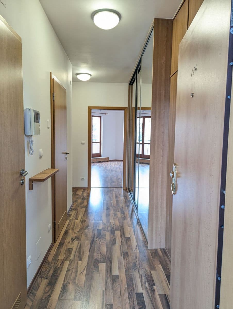 Prenájom bytu 2-izbový 63 m², Patočkova, Praha, Praha Prenájom bytu 2-izbový 63 m², Patočkova, Praha, Praha