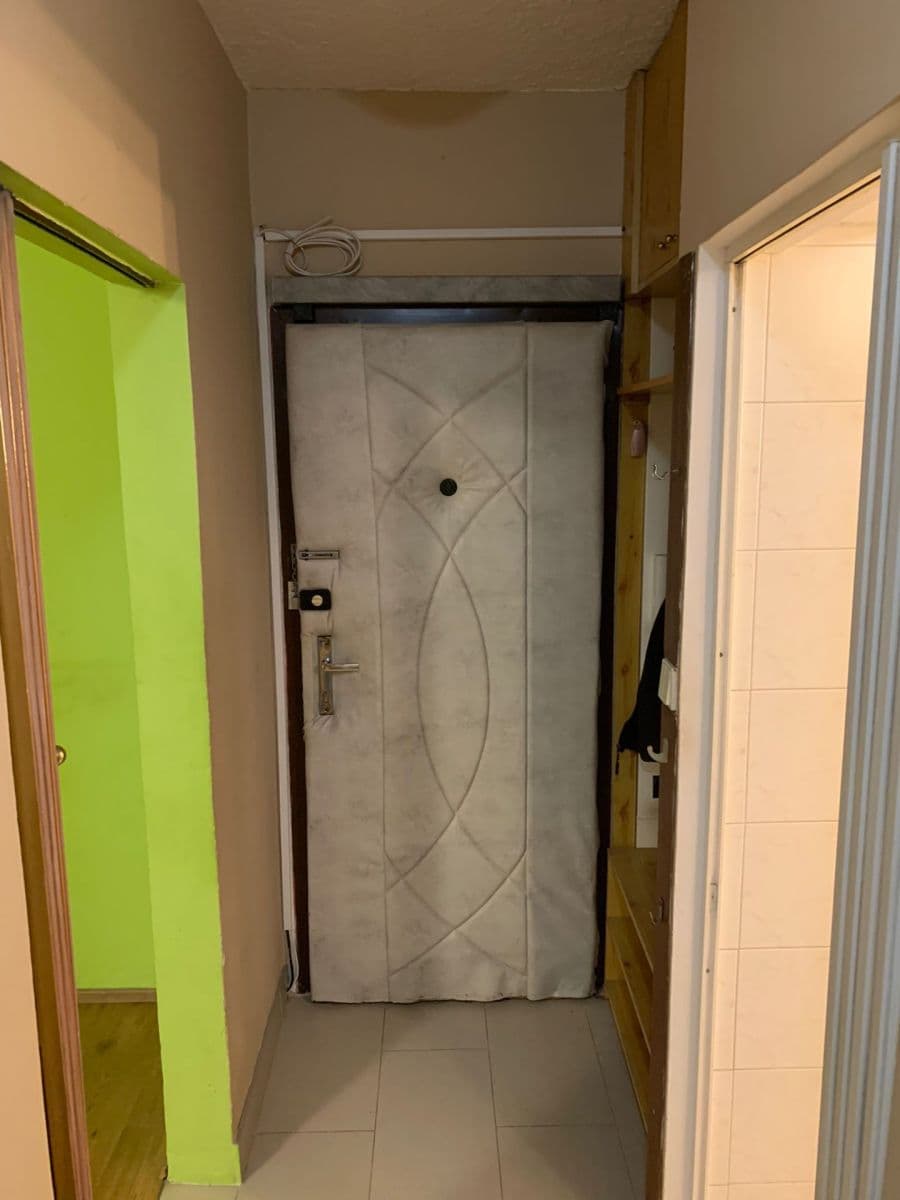 Prenájom bytu 1-izbový 30 m², Vajdova, Praha, Praha Prenájom bytu 1-izbový 30 m², Vajdova, Praha, Praha