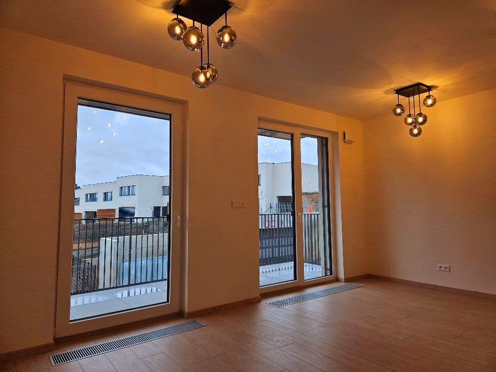 Prenájom bytu 2-izbový 43 m², Jáchymovská, Praha, Praha Prenájom bytu 2-izbový 43 m², Jáchymovská, Praha, Praha