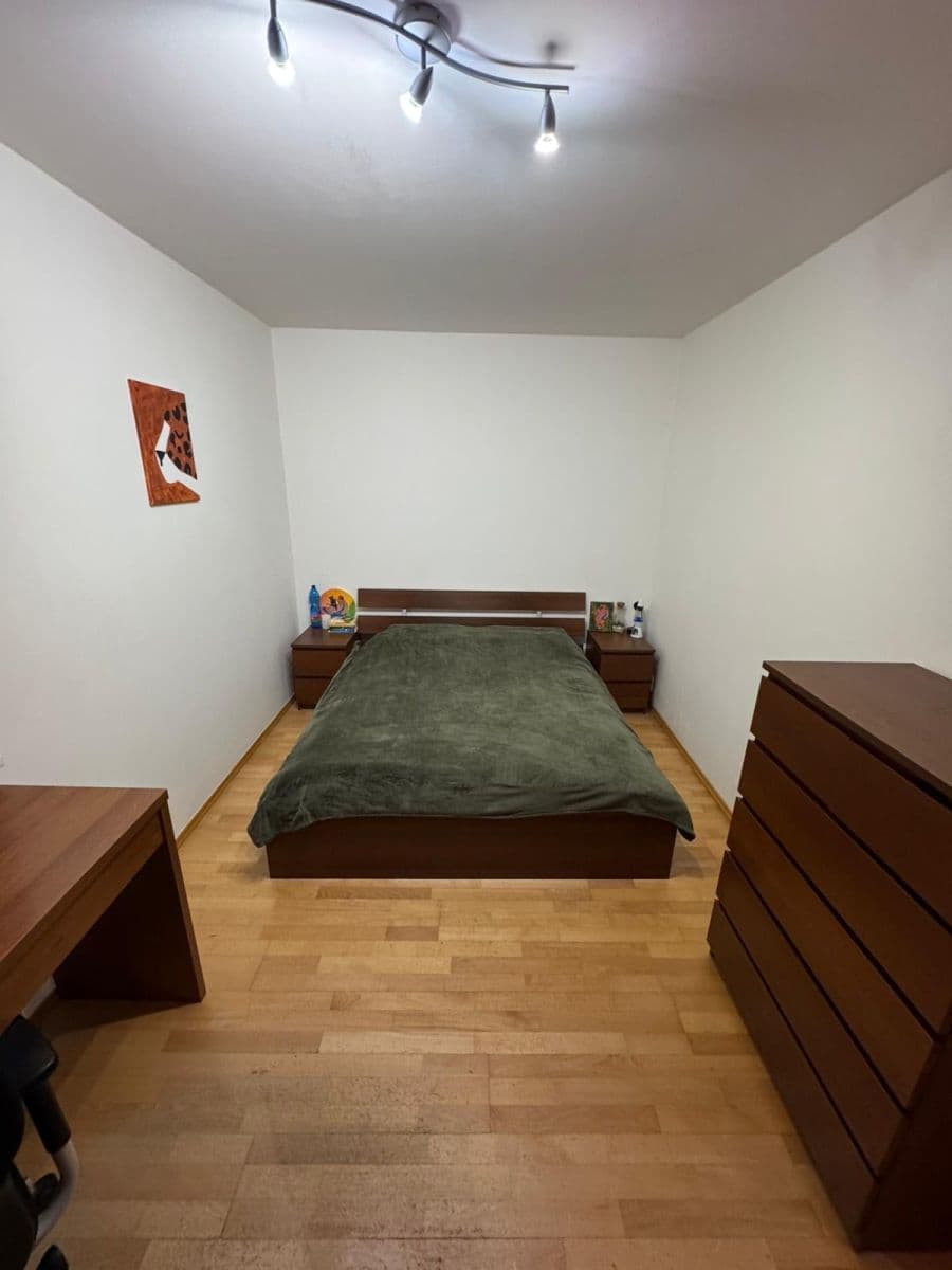 Prenájom bytu 2-izbový 42 m², Na Neklance, Praha, Praha Prenájom bytu 2-izbový 42 m², Na Neklance, Praha, Praha