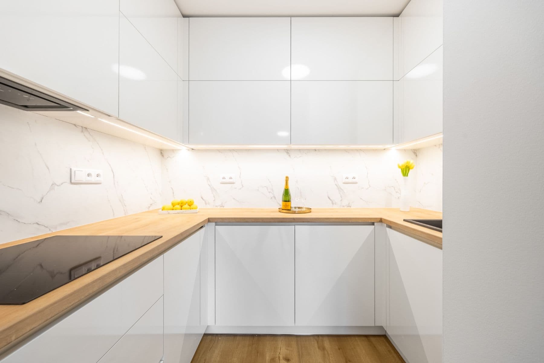 Predaj bytu 3-izbový 87 m², Miroslava Hajna, Praha, Praha Predaj bytu 3-izbový 87 m², Miroslava Hajna, Praha, Praha