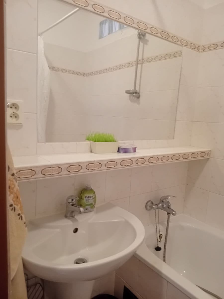 Prenájom bytu 3-izbový 72 m², Jahodová, Praha, Praha Prenájom bytu 3-izbový 72 m², Jahodová, Praha, Praha