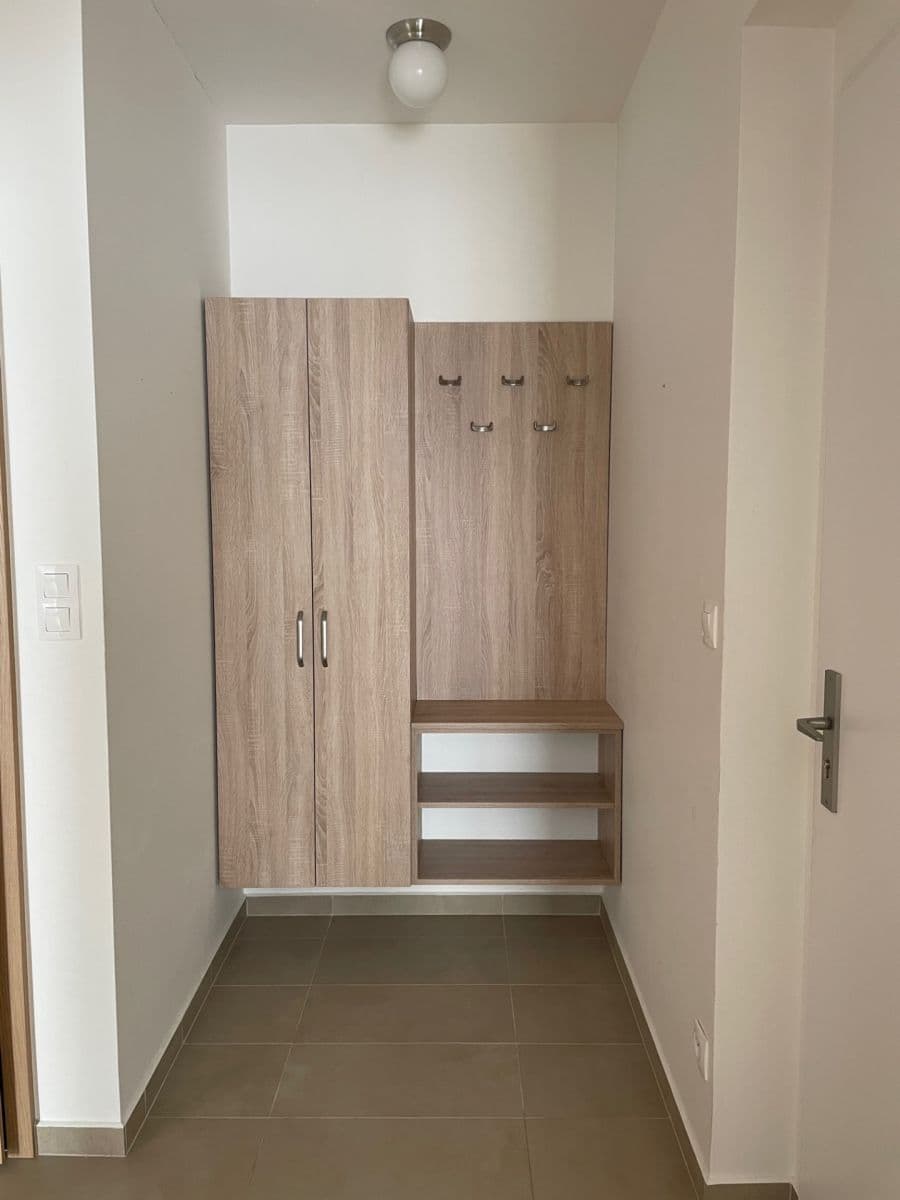 Predaj bytu 2-izbový 56 m², náměstí Biskupa Bruna, Ostrava, Moravskoslezský kraj Predaj bytu 2-izbový 56 m², náměstí Biskupa Bruna, Ostrava, Moravskoslezský kraj