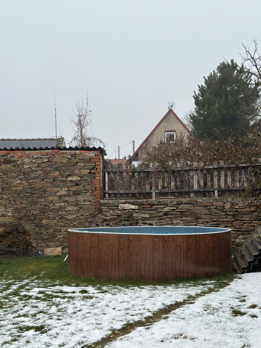 Predaj domu 90 m², pozemek 552 m², Pod Chaloupky, Zásmuky, Středočeský kraj Predaj domu 90 m², pozemek 552 m², Pod Chaloupky, Zásmuky, Středočeský kraj