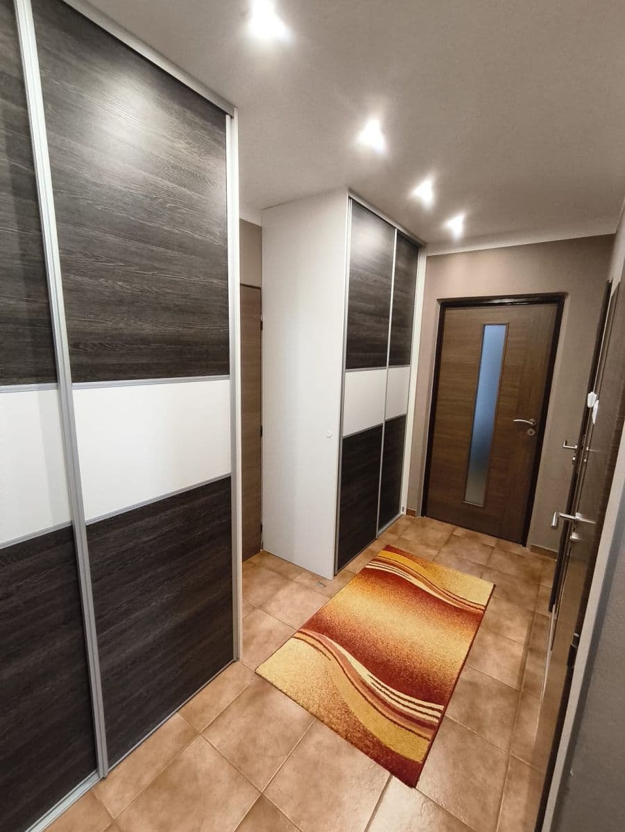 Predaj bytu 4-izbový 77 m², Kubelíkova, Liberec, Liberecký kraj Predaj bytu 4-izbový 77 m², Kubelíkova, Liberec, Liberecký kraj