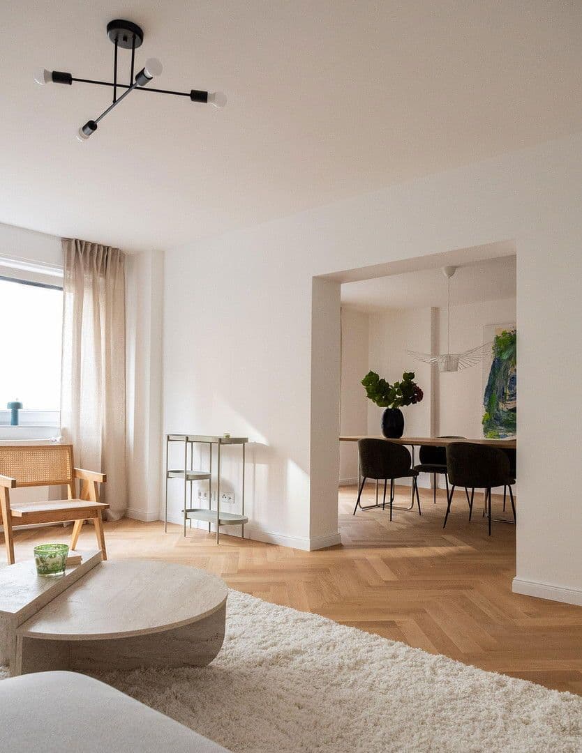 Predaj bytu 4-izbový 90 m², Frankfurt, Hesensko Predaj bytu 4-izbový 90 m², Frankfurt, Hesensko