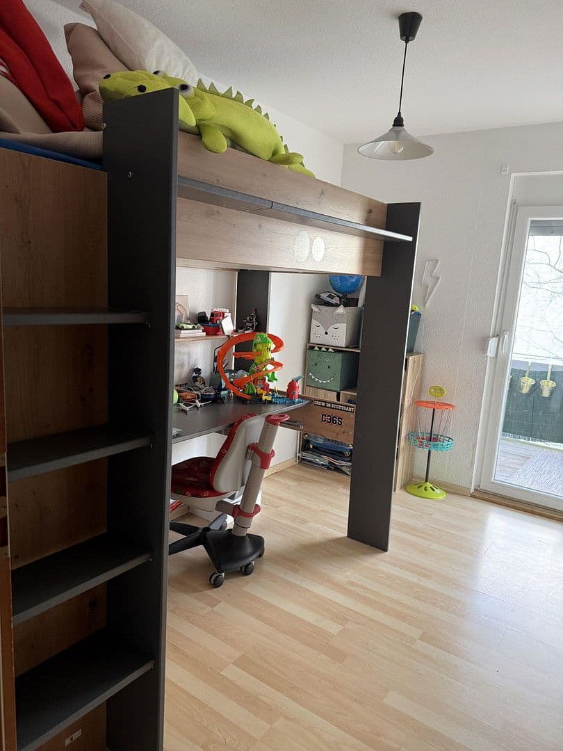 Predaj bytu 3-izbový 64 m², Burgstallstraße 66, Stuttgart, Bádensko-Wurttembersko Predaj bytu 3-izbový 64 m², Burgstallstraße 66, Stuttgart, Bádensko-Wurttembersko