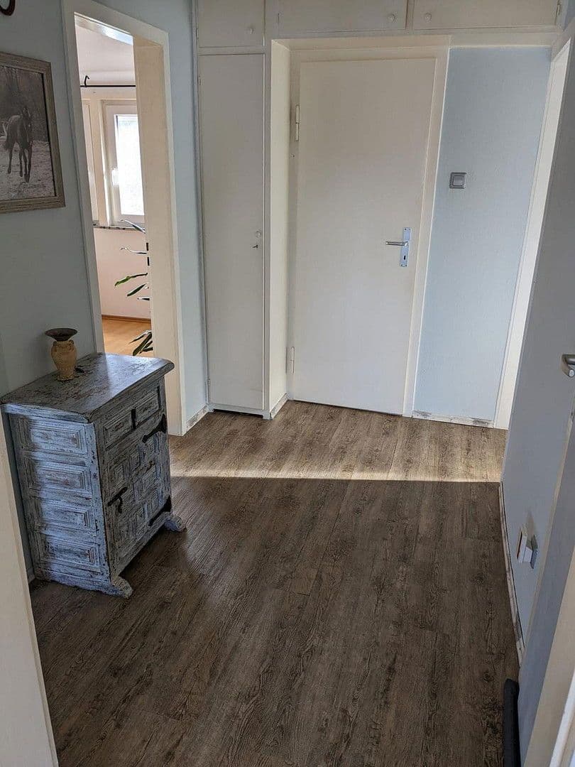 Predaj domu 177 m², pozemek 442 m², Stuttgart, Bádensko-Wurttembersko Predaj domu 177 m², pozemek 442 m², Stuttgart, Bádensko-Wurttembersko