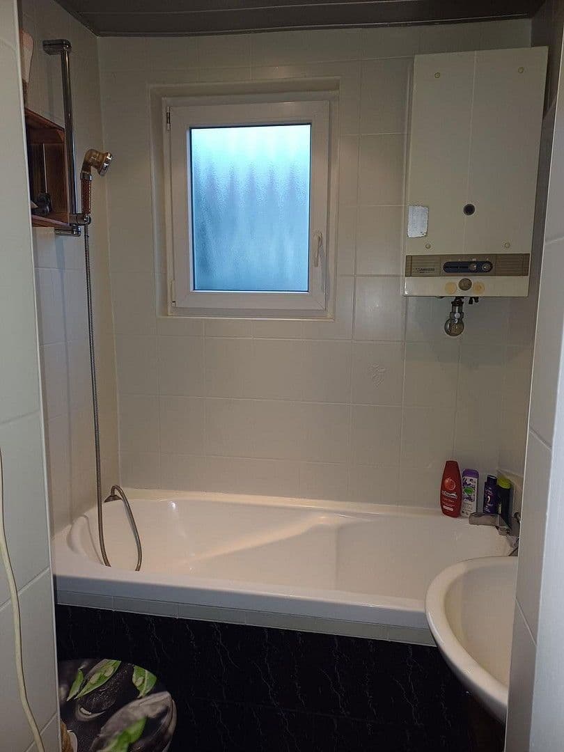 Predaj domu 177 m², pozemek 442 m², Stuttgart, Bádensko-Wurttembersko Predaj domu 177 m², pozemek 442 m², Stuttgart, Bádensko-Wurttembersko