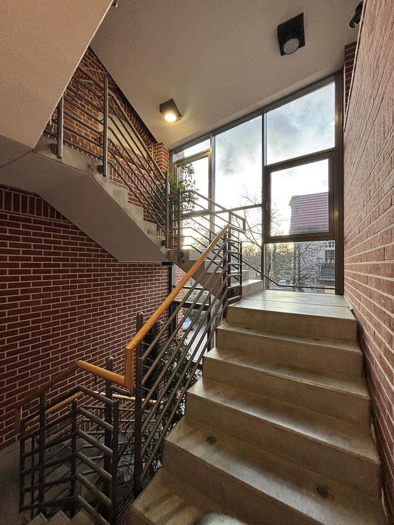 Prenájom bytu 6-izbový 172 m², Marienstr. 4, Neustrelitz, Meklenbursko-Predpomoransko Prenájom bytu 6-izbový 172 m², Marienstr. 4, Neustrelitz, Meklenbursko-Predpomoransko