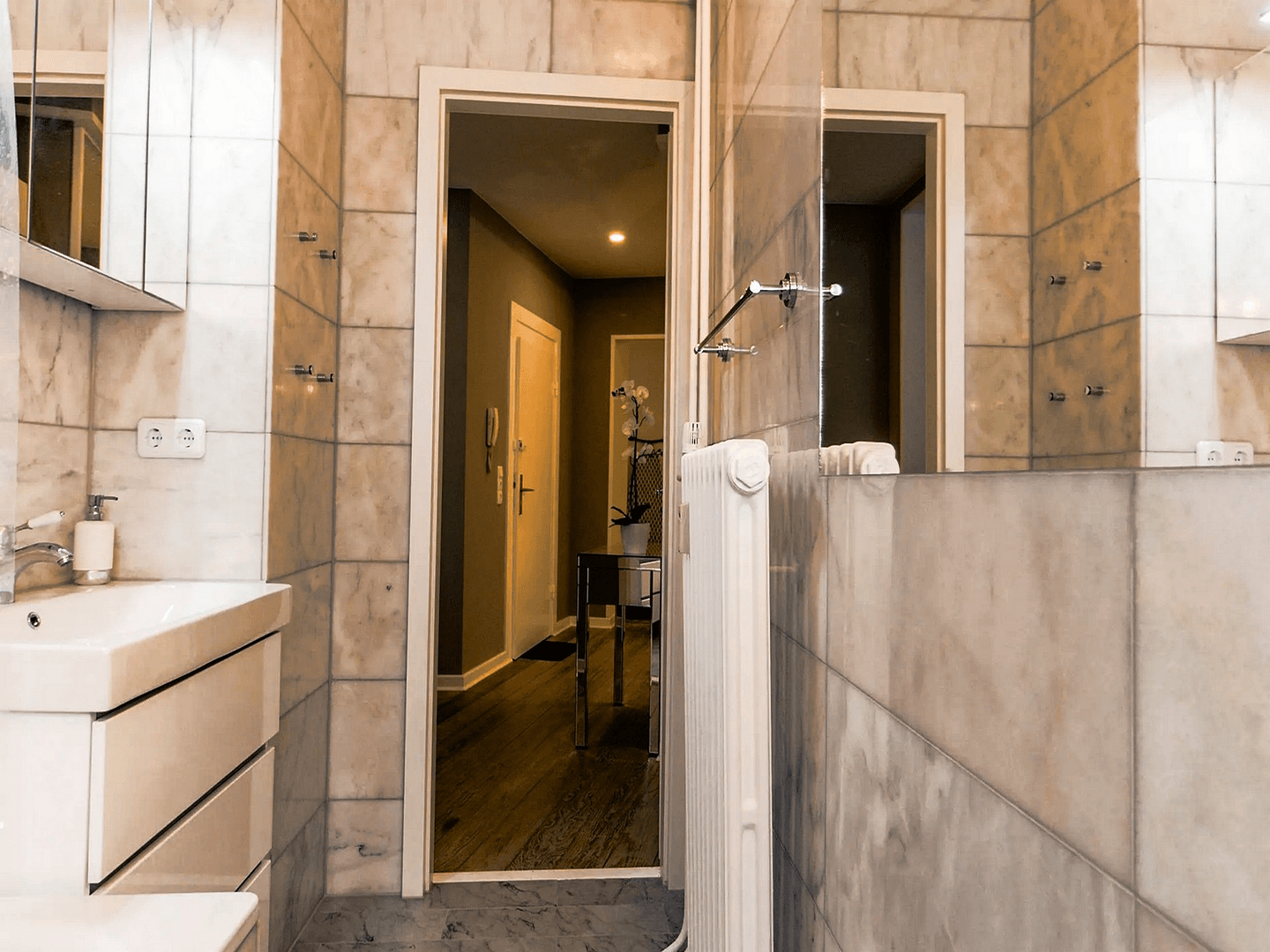 Prenájom bytu 2-izbový 57 m², Hamburg, Hamburg Prenájom bytu 2-izbový 57 m², Hamburg, Hamburg