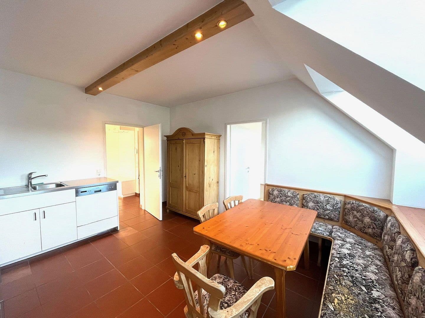 Predaj bytu 2-izbový 68 m², Wien, Viedeň Predaj bytu 2-izbový 68 m², Wien, Viedeň