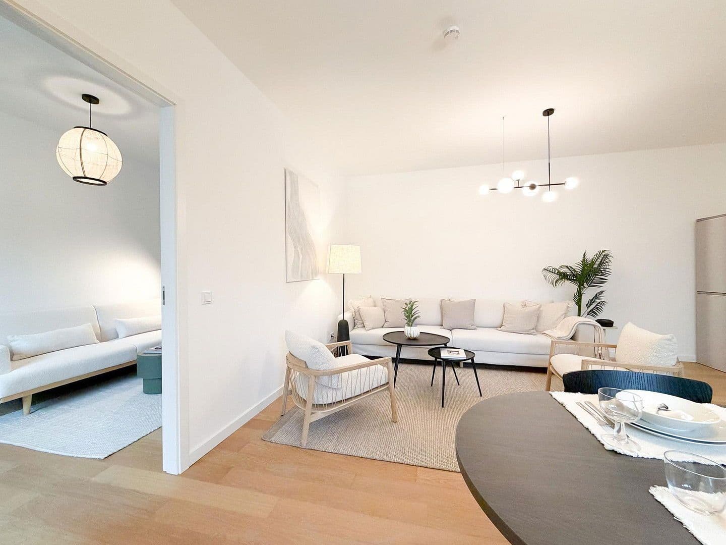 Predaj bytu 3-izbový 80 m², Berlin, Berlín Predaj bytu 3-izbový 80 m², Berlin, Berlín