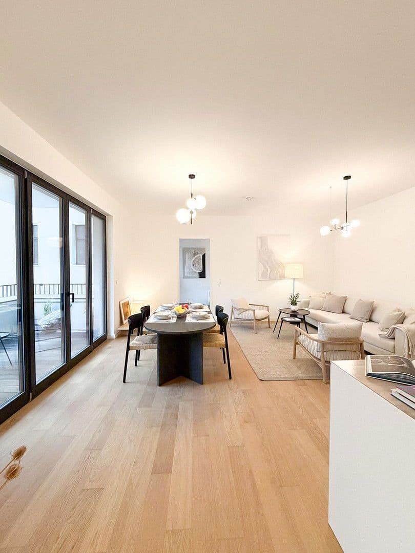 Predaj bytu 3-izbový 80 m², Berlin, Berlín Predaj bytu 3-izbový 80 m², Berlin, Berlín