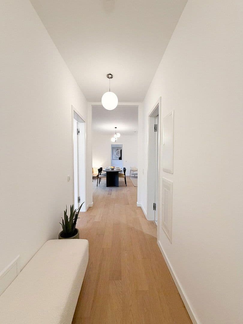 Predaj bytu 3-izbový 80 m², Berlin, Berlín Predaj bytu 3-izbový 80 m², Berlin, Berlín