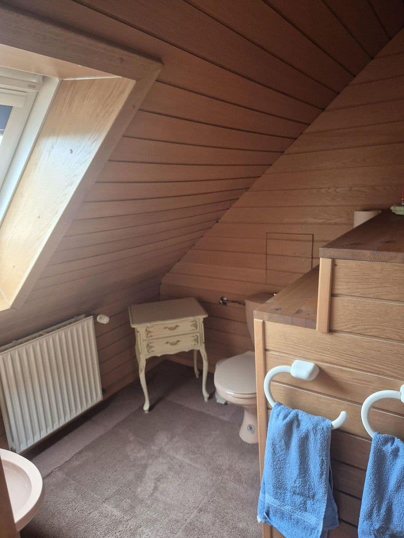 Predaj domu 131 m², pozemek 230 m², Stade, Dolné Sasko Predaj domu 131 m², pozemek 230 m², Stade, Dolné Sasko