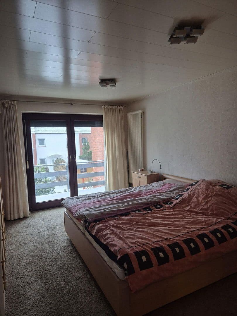 Predaj domu 131 m², pozemek 230 m², Stade, Dolné Sasko Predaj domu 131 m², pozemek 230 m², Stade, Dolné Sasko