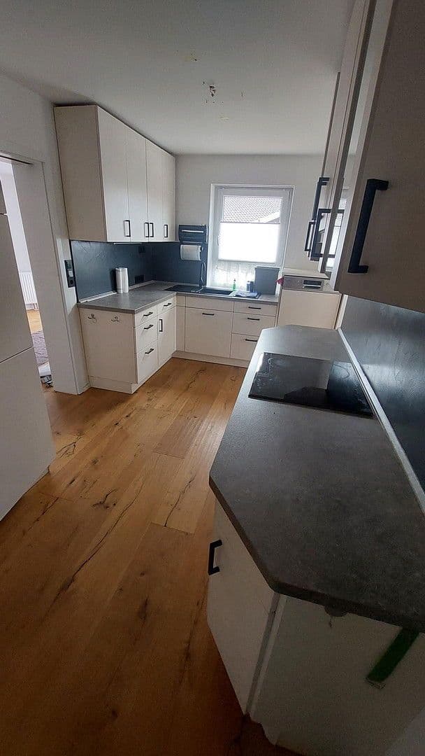 Prenájom domu 155 m², pozemek 737 m², Kirchdorf an der Iller, Bádensko-Wurttembersko Prenájom domu 155 m², pozemek 737 m², Kirchdorf an der Iller, Bádensko-Wurttembersko