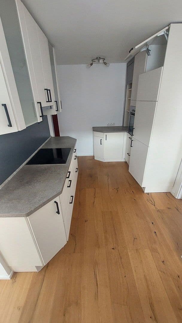 Prenájom domu 155 m², pozemek 737 m², Kirchdorf an der Iller, Bádensko-Wurttembersko Prenájom domu 155 m², pozemek 737 m², Kirchdorf an der Iller, Bádensko-Wurttembersko