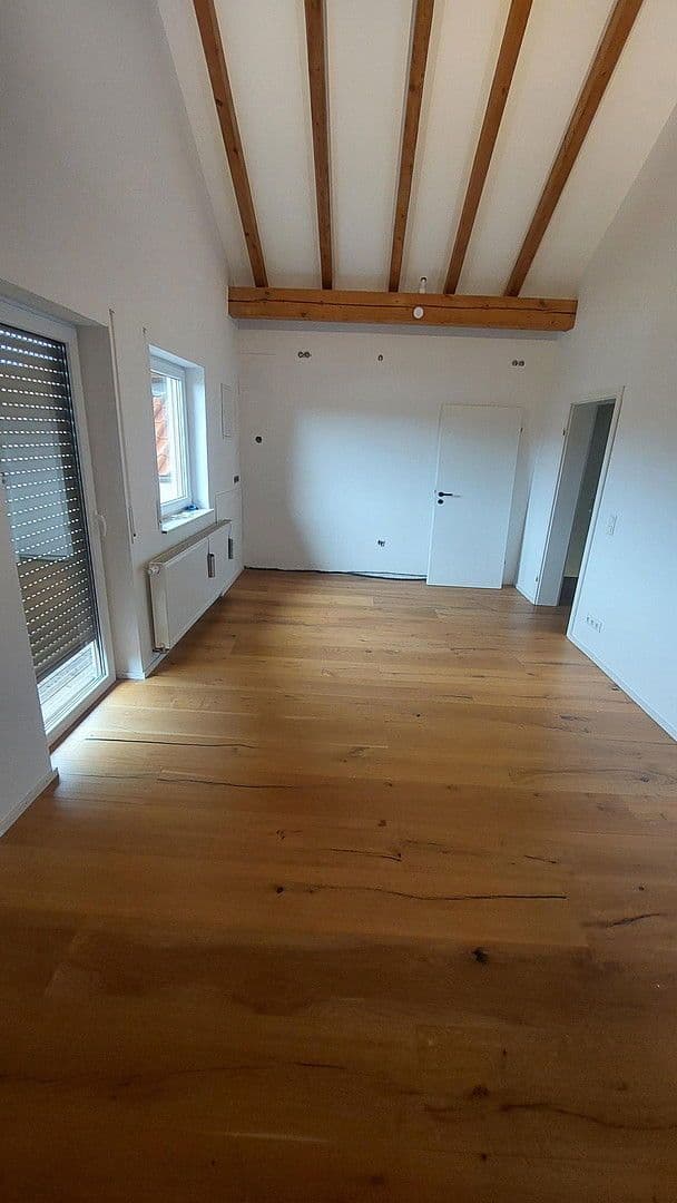 Prenájom domu 155 m², pozemek 737 m², Kirchdorf an der Iller, Bádensko-Wurttembersko Prenájom domu 155 m², pozemek 737 m², Kirchdorf an der Iller, Bádensko-Wurttembersko