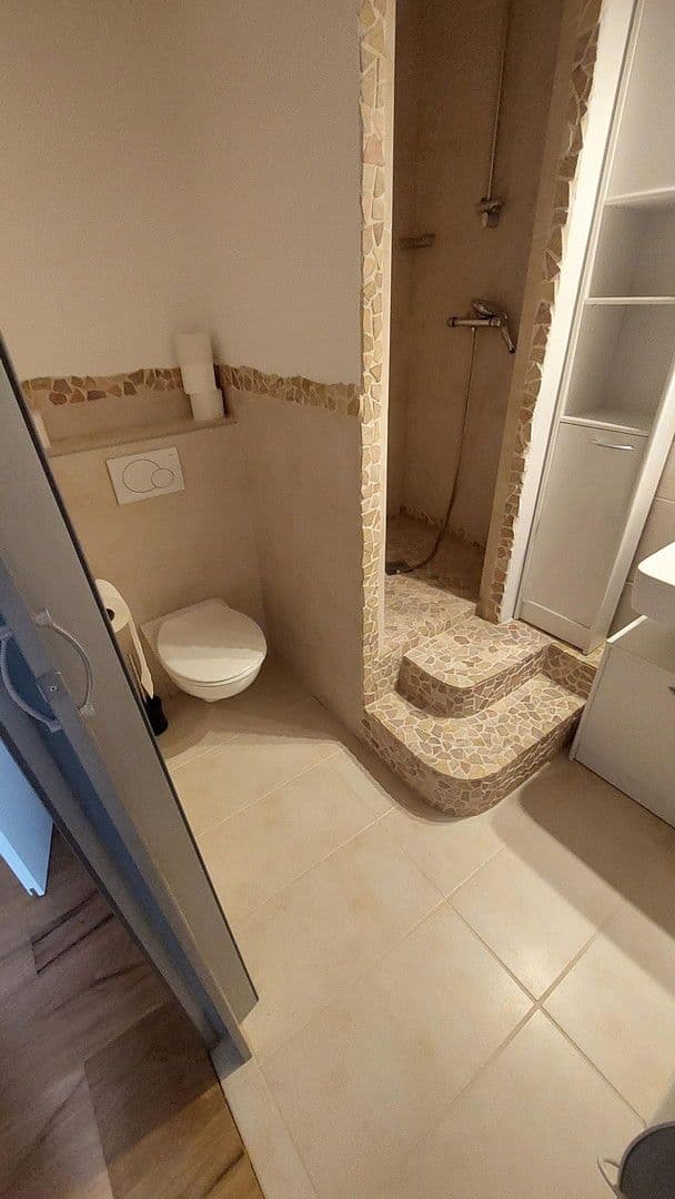 Prenájom domu 155 m², pozemek 737 m², Kirchdorf an der Iller, Bádensko-Wurttembersko Prenájom domu 155 m², pozemek 737 m², Kirchdorf an der Iller, Bádensko-Wurttembersko