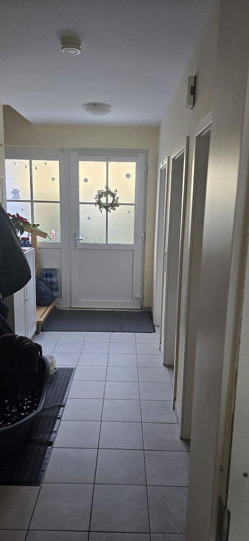 Predaj domu 130 m², pozemek 689 m², Bergen, Dolné Sasko Predaj domu 130 m², pozemek 689 m², Bergen, Dolné Sasko