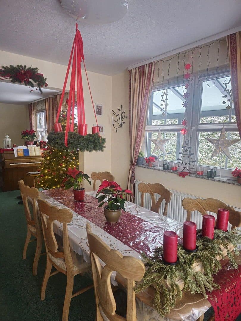 Predaj domu 130 m², pozemek 689 m², Bergen, Dolné Sasko Predaj domu 130 m², pozemek 689 m², Bergen, Dolné Sasko