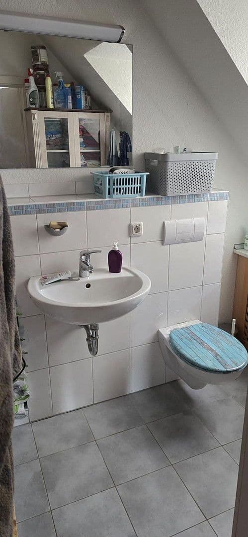 Predaj domu 130 m², pozemek 689 m², Bergen, Dolné Sasko Predaj domu 130 m², pozemek 689 m², Bergen, Dolné Sasko