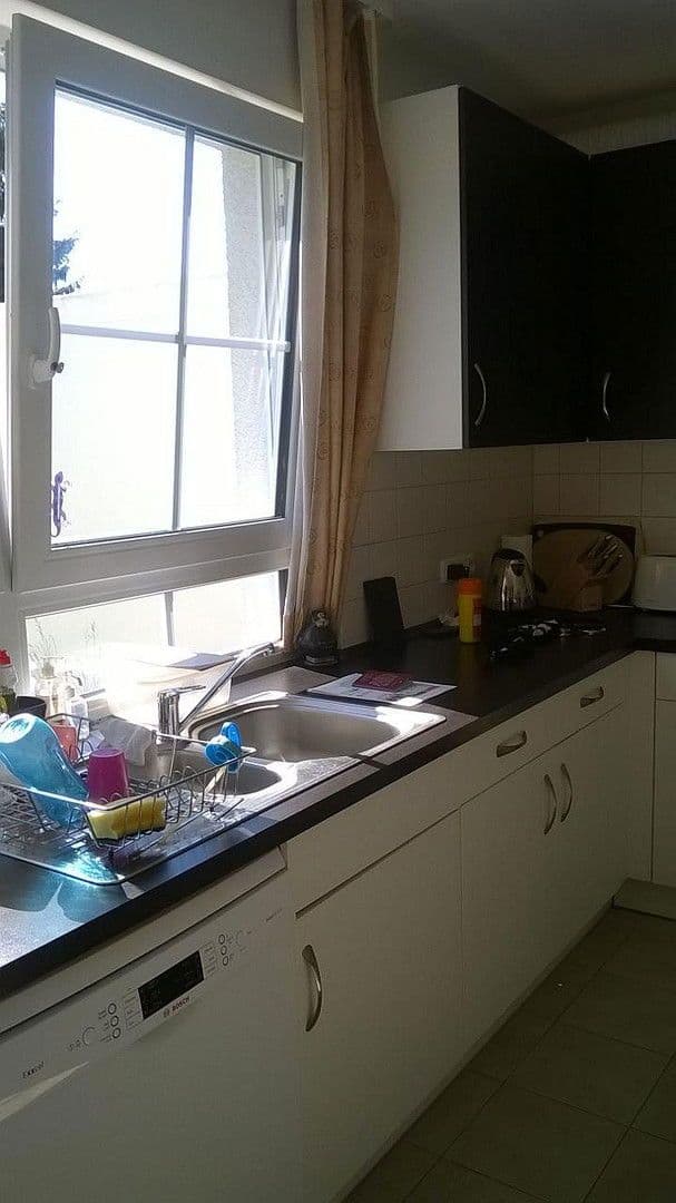 Predaj domu 130 m², pozemek 689 m², Bergen, Dolné Sasko Predaj domu 130 m², pozemek 689 m², Bergen, Dolné Sasko