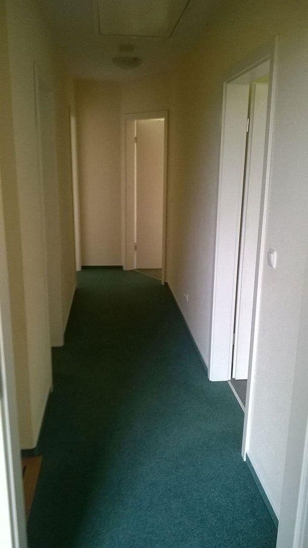 Predaj domu 130 m², pozemek 689 m², Bergen, Dolné Sasko Predaj domu 130 m², pozemek 689 m², Bergen, Dolné Sasko