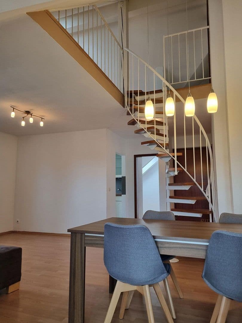 Predaj bytu 2-izbový 54 m², Rosenheim, Bavorsko Predaj bytu 2-izbový 54 m², Rosenheim, Bavorsko