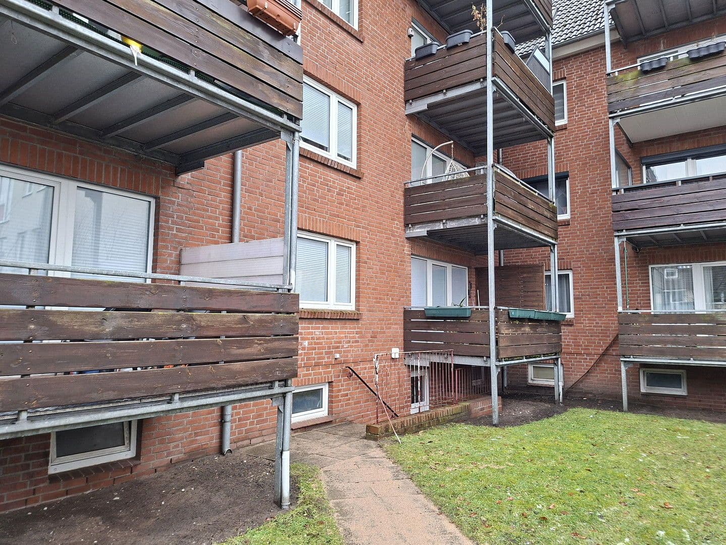 Predaj bytu 3-izbový 71 m², Neumünster, Šlezvicko-Holštajnsko Predaj bytu 3-izbový 71 m², Neumünster, Šlezvicko-Holštajnsko