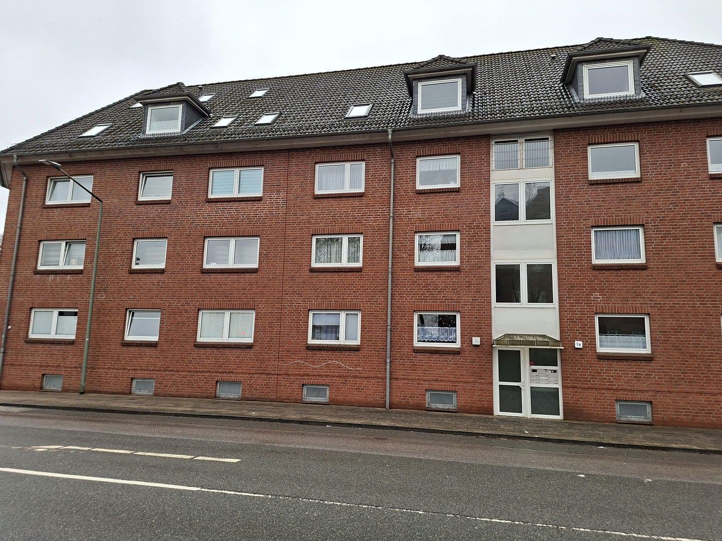 Predaj bytu 3-izbový 71 m², Neumünster, Šlezvicko-Holštajnsko Predaj bytu 3-izbový 71 m², Neumünster, Šlezvicko-Holštajnsko