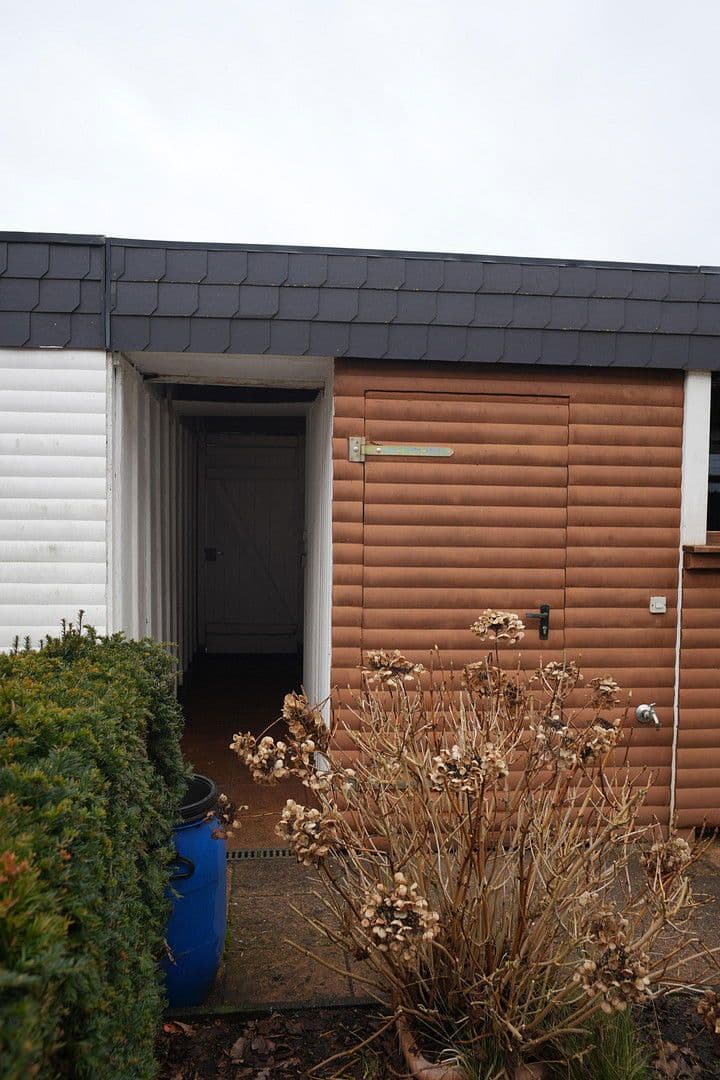 Predaj domu 115 m², pozemek 150 m², Friedrich-Engels-Straße, Bremen, Brémy Predaj domu 115 m², pozemek 150 m², Friedrich-Engels-Straße, Bremen, Brémy