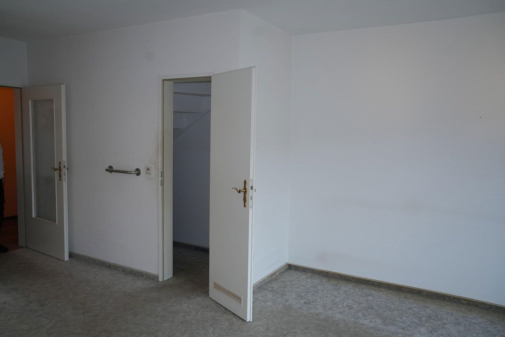 Predaj domu 115 m², pozemek 150 m², Friedrich-Engels-Straße, Bremen, Brémy Predaj domu 115 m², pozemek 150 m², Friedrich-Engels-Straße, Bremen, Brémy