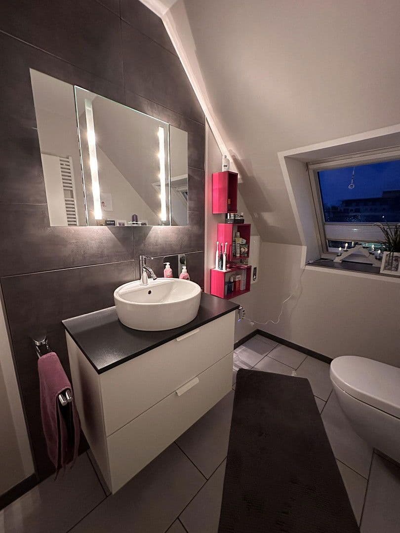 Predaj domu 168 m², pozemek 906 m², Wolfsburg, Dolné Sasko Predaj domu 168 m², pozemek 906 m², Wolfsburg, Dolné Sasko