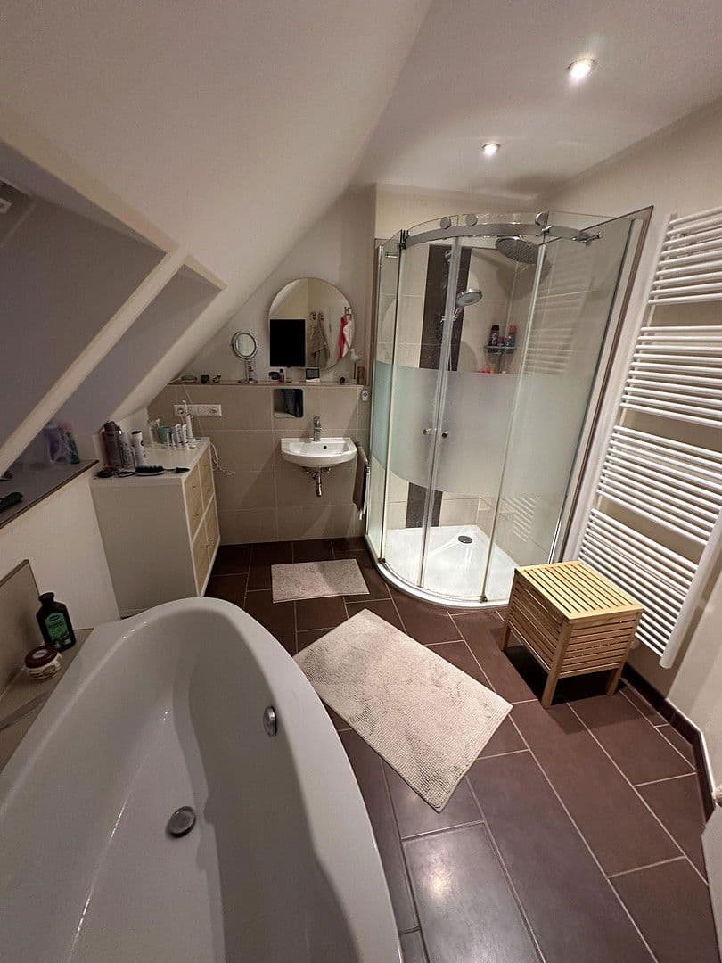 Predaj domu 168 m², pozemek 906 m², Wolfsburg, Dolné Sasko Predaj domu 168 m², pozemek 906 m², Wolfsburg, Dolné Sasko