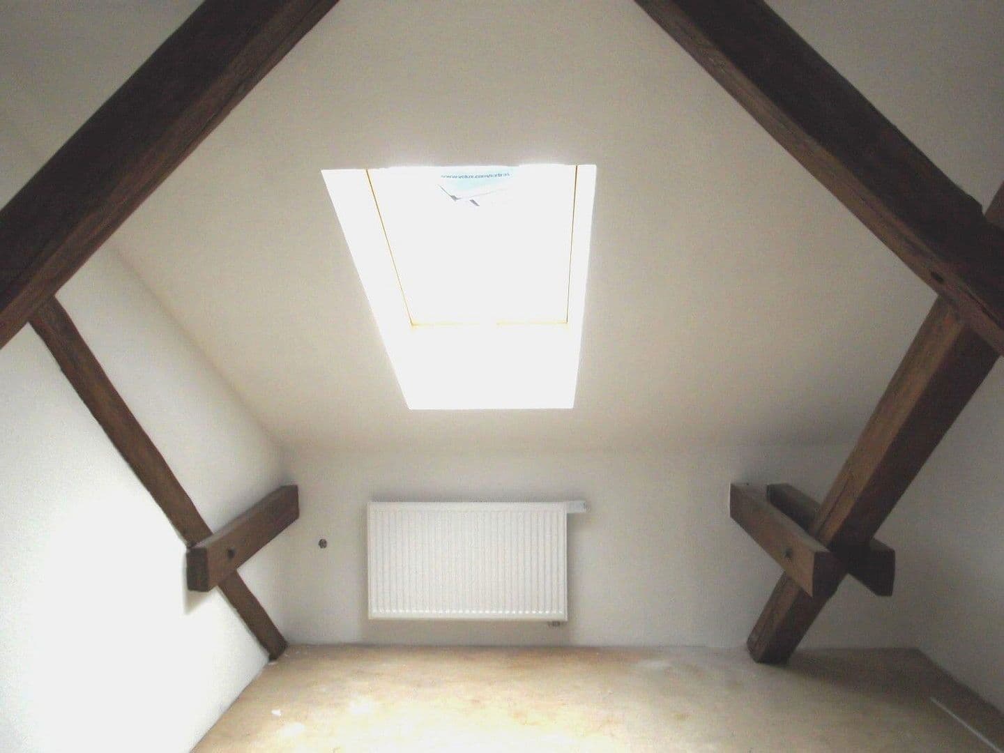 Prenájom bytu 4-izbový 69 m², Trierer Straße 33, Weimar, Durínsko Prenájom bytu 4-izbový 69 m², Trierer Straße 33, Weimar, Durínsko