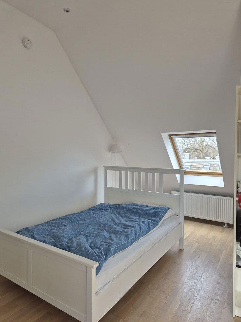 Prenájom domu 114 m², pozemek 160 m², Hans-Scharoun-Weg 7c, Norderstedt, Šlezvicko-Holštajnsko Prenájom domu 114 m², pozemek 160 m², Hans-Scharoun-Weg 7c, Norderstedt, Šlezvicko-Holštajnsko