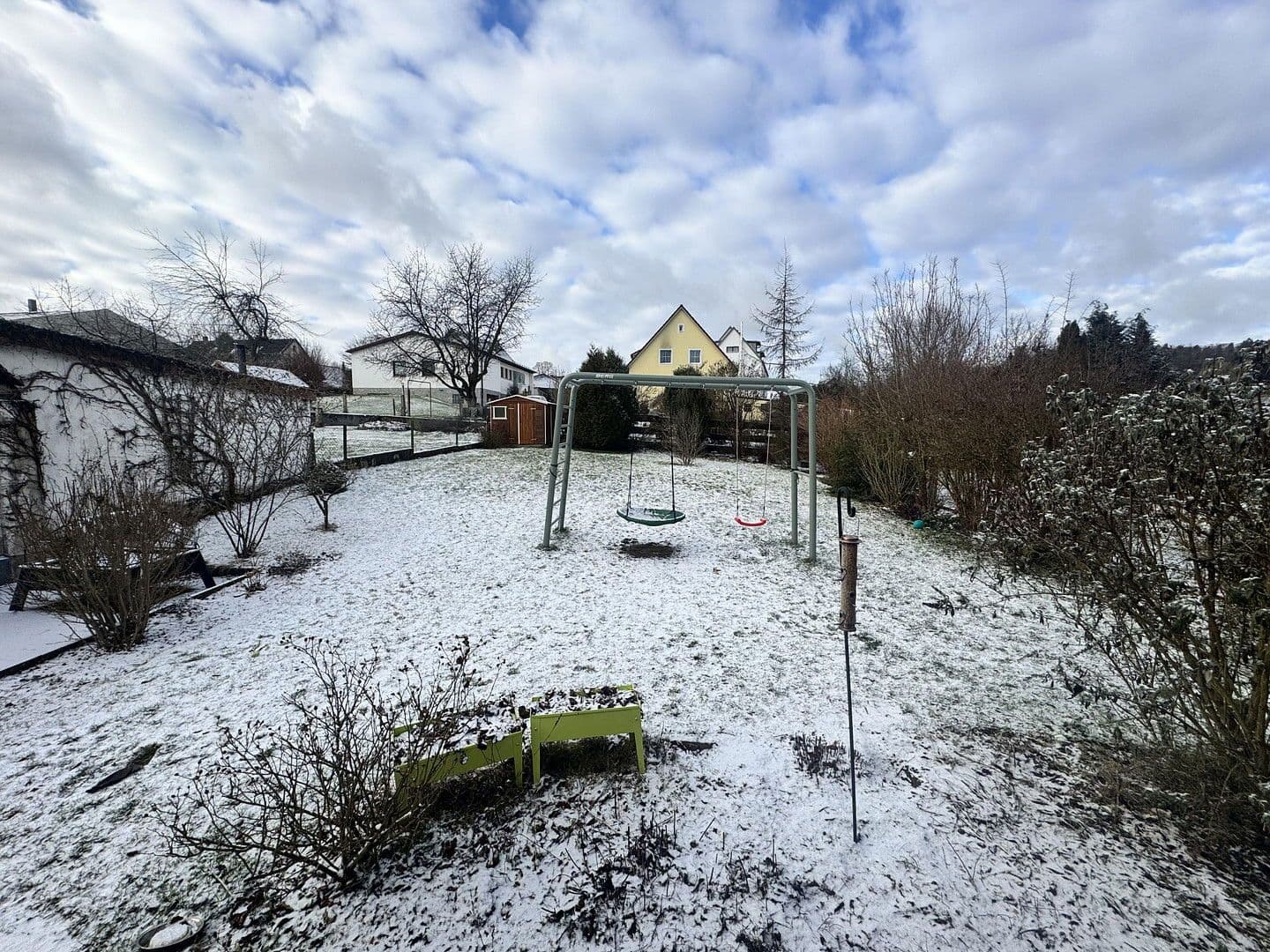 Predaj domu 131 m², pozemek 672 m², Neukirchen bei Sulzbach-Rosenberg, Bavorsko Predaj domu 131 m², pozemek 672 m², Neukirchen bei Sulzbach-Rosenberg, Bavorsko