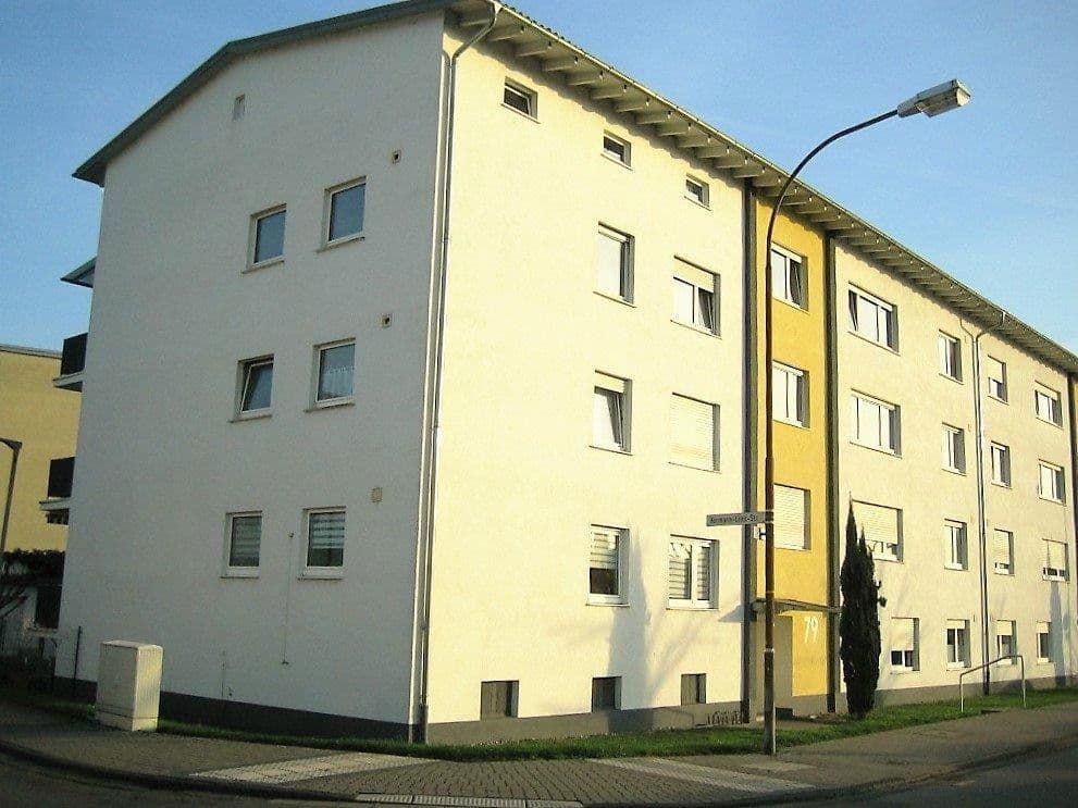 Prenájom bytu 2-izbový 50 m², Schillerstraße 79, Bensheim, Hesensko Prenájom bytu 2-izbový 50 m², Schillerstraße 79, Bensheim, Hesensko