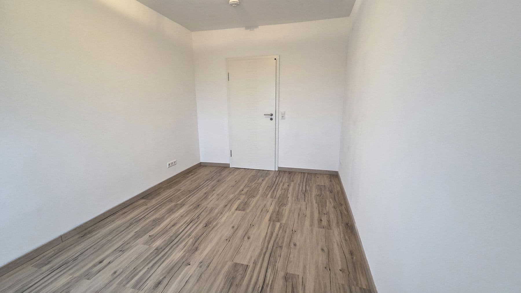 Predaj bytu 3-izbový 70 m², Frankenthal, Porýnie-Falcko Predaj bytu 3-izbový 70 m², Frankenthal, Porýnie-Falcko