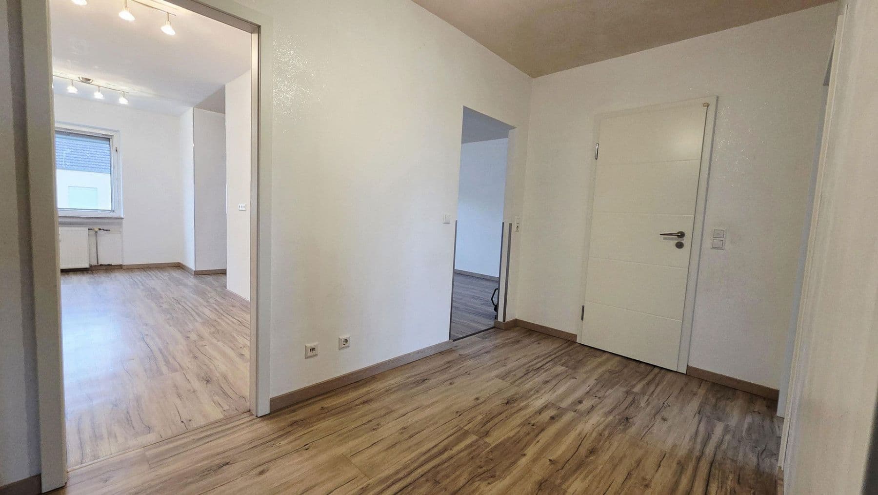 Predaj bytu 3-izbový 70 m², Frankenthal, Porýnie-Falcko Predaj bytu 3-izbový 70 m², Frankenthal, Porýnie-Falcko