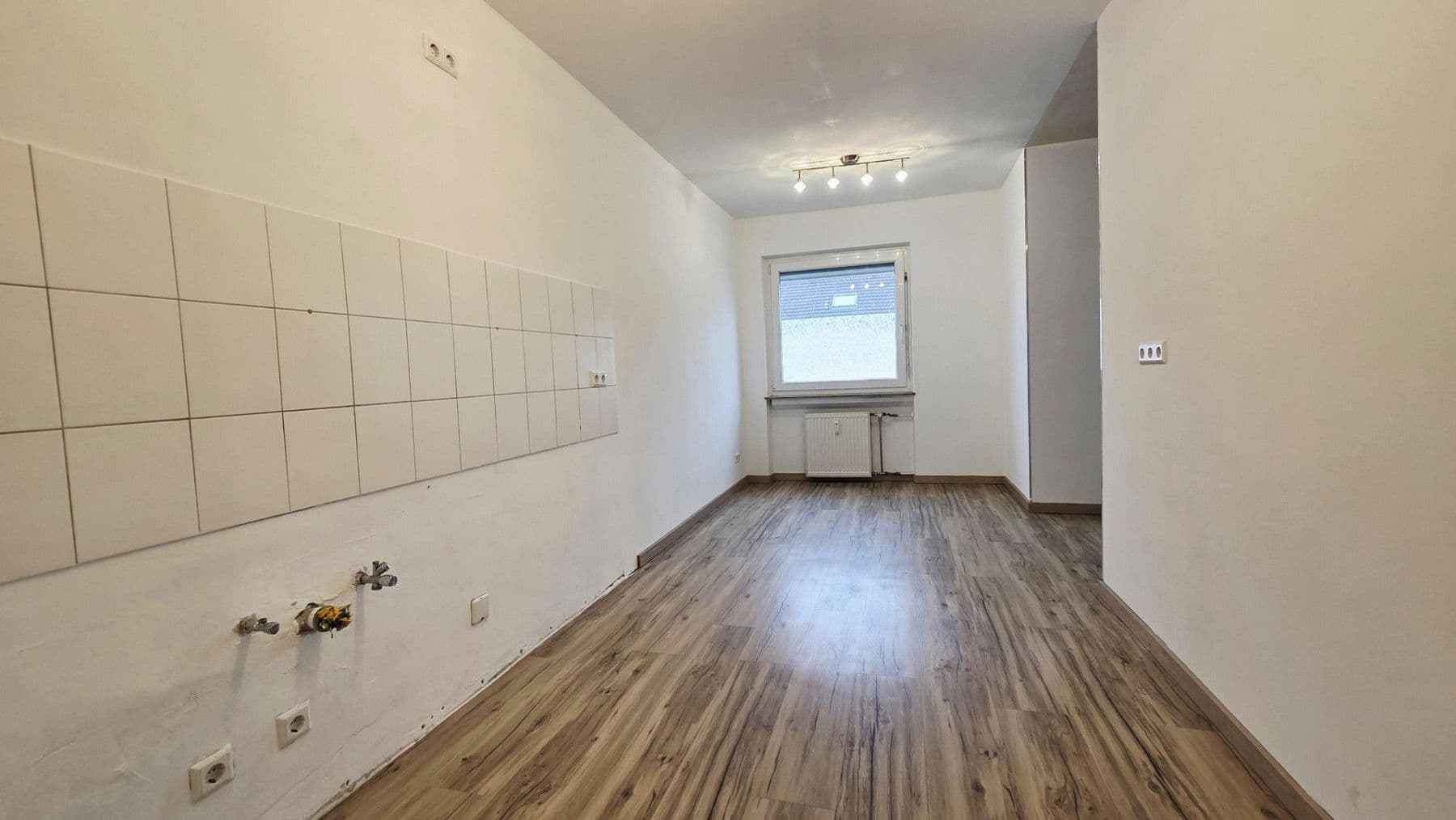 Predaj bytu 3-izbový 70 m², Frankenthal, Porýnie-Falcko Predaj bytu 3-izbový 70 m², Frankenthal, Porýnie-Falcko