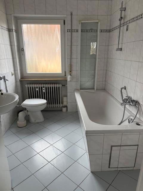 Prenájom bytu 3-izbový 85 m², Leinburg, Bavorsko Prenájom bytu 3-izbový 85 m², Leinburg, Bavorsko