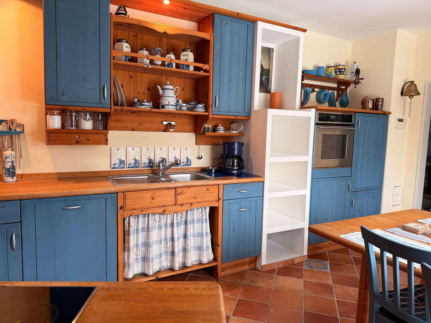 Predaj domu 120 m², pozemek 650 m², Ant Hellinghus 11, Krummhörn, Dolné Sasko Predaj domu 120 m², pozemek 650 m², Ant Hellinghus 11, Krummhörn, Dolné Sasko