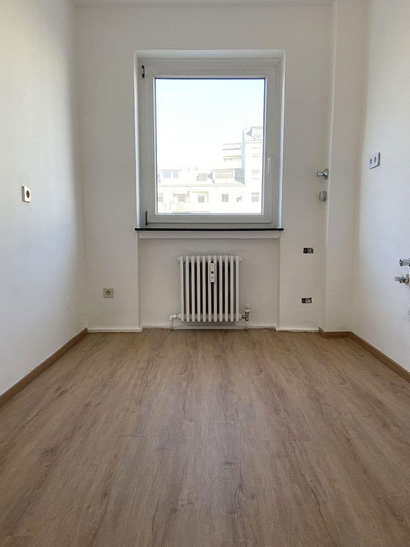 Predaj bytu 3-izbový 64 m², München, Bavorsko Predaj bytu 3-izbový 64 m², München, Bavorsko