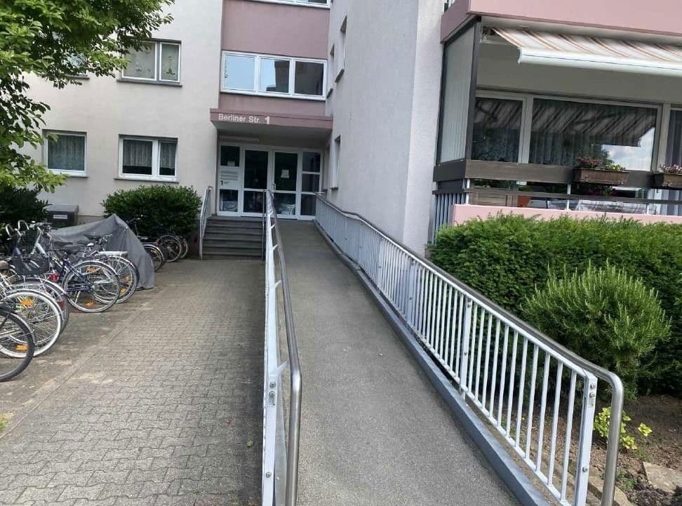 Prenájom bytu 2-izbový 66 m², Bischofsheim, Hesensko Prenájom bytu 2-izbový 66 m², Bischofsheim, Hesensko