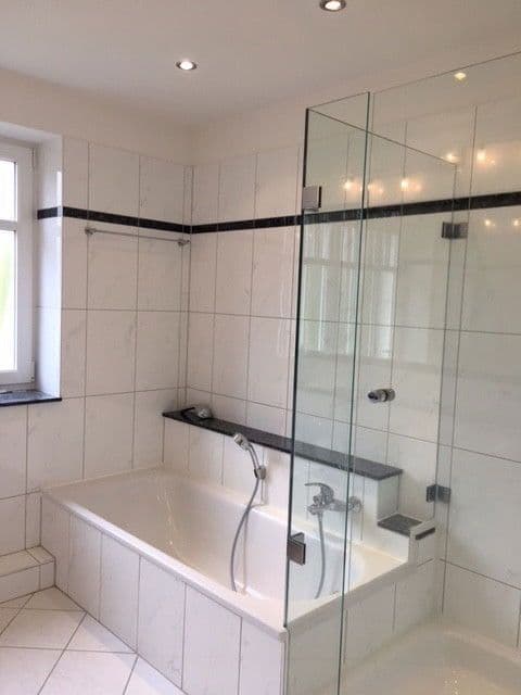 Prenájom domu 151 m², pozemek 350 m², Hamburg, Hamburg Prenájom domu 151 m², pozemek 350 m², Hamburg, Hamburg